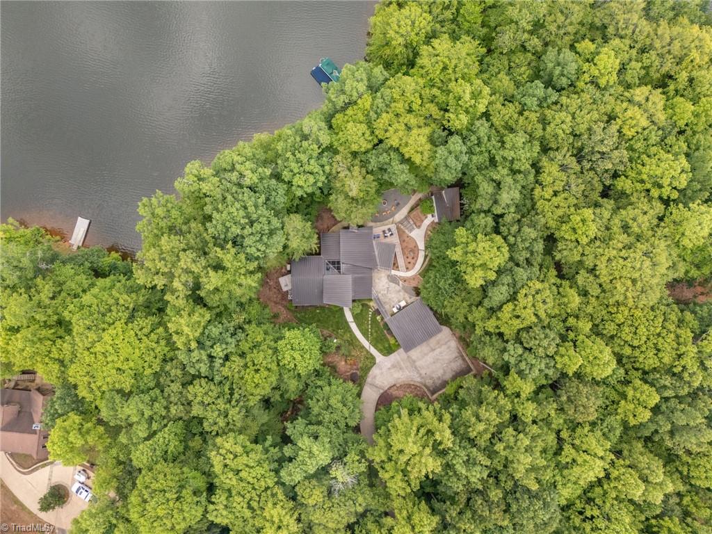 343 Lakewood Pointe Drive, Roxboro, North Carolina image 2