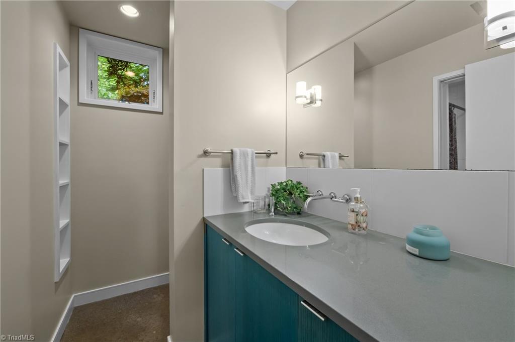 343 Lakewood Pointe Drive, Roxboro, North Carolina image 38