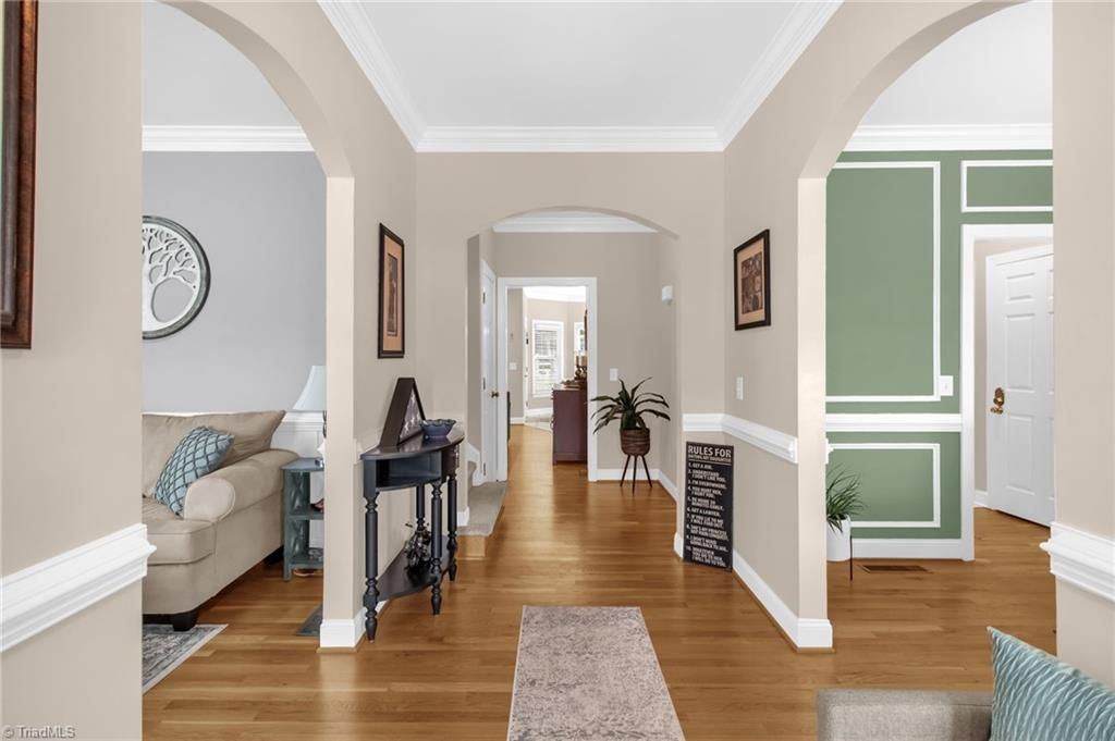 Photo of 136 Montauk Court, Clemmons, NC 27012 (MLS # 1207791)