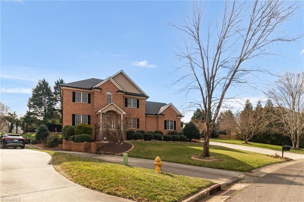 Photo of 136 Montauk Court, Clemmons, NC 27012 (MLS # 1207791)