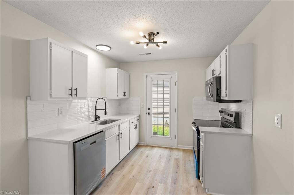 1708 Hertford Street, Greensboro, North Carolina image 8