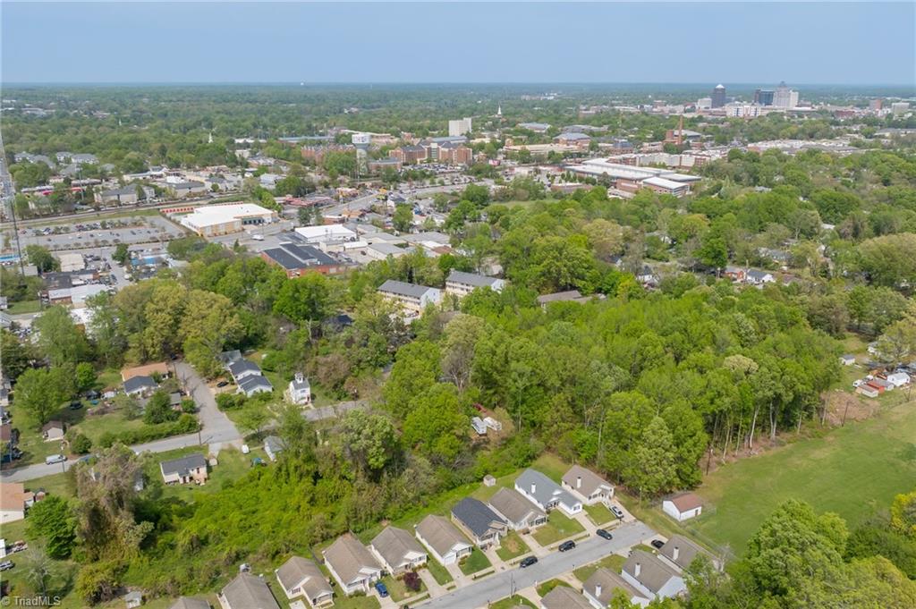 1708 Hertford Street, Greensboro, North Carolina image 28
