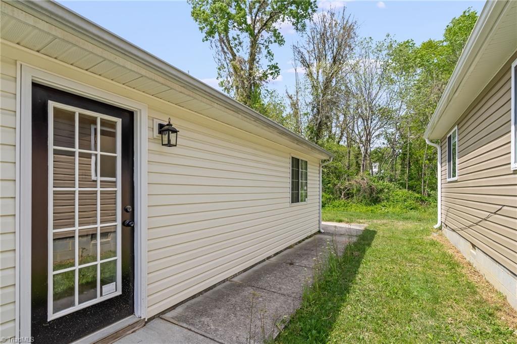 1708 Hertford Street, Greensboro, North Carolina image 20