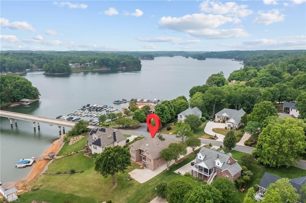 Photo of 221 Windemere Isle Road, Statesville, NC 28677 (MLS # 1218727)