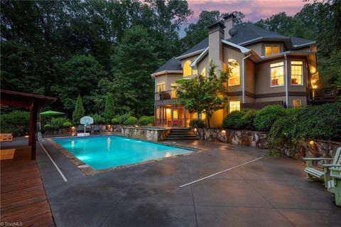 A home in Yadkinville