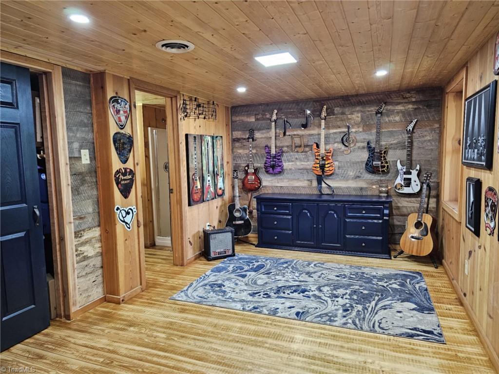 290 Jonathan Drive, Lowgap, North Carolina image 33