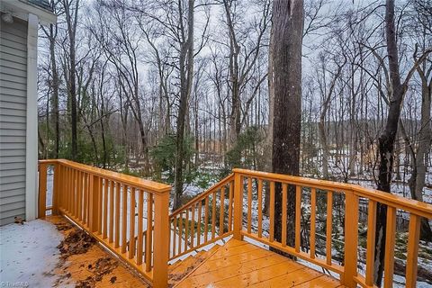 A home in Kernersville