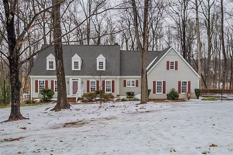 A home in Kernersville