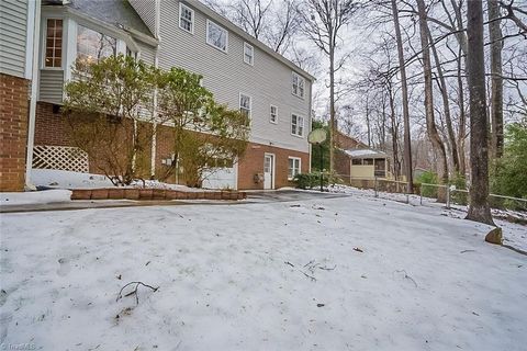 A home in Kernersville