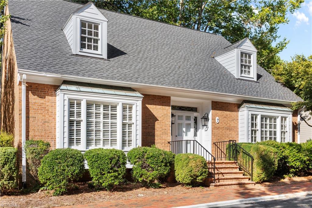 Photo of 7 Ashton Square, Greensboro, NC 27408 (MLS # 1235515)