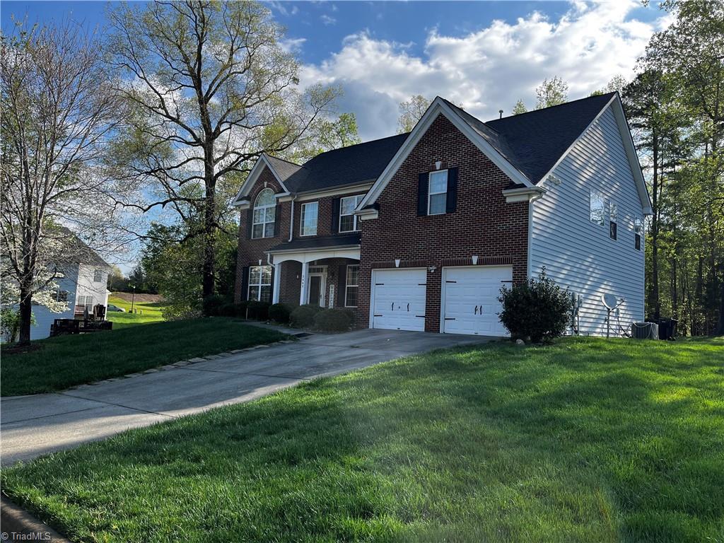 2662 Dandelion Drive, High Point, North Carolina image 1