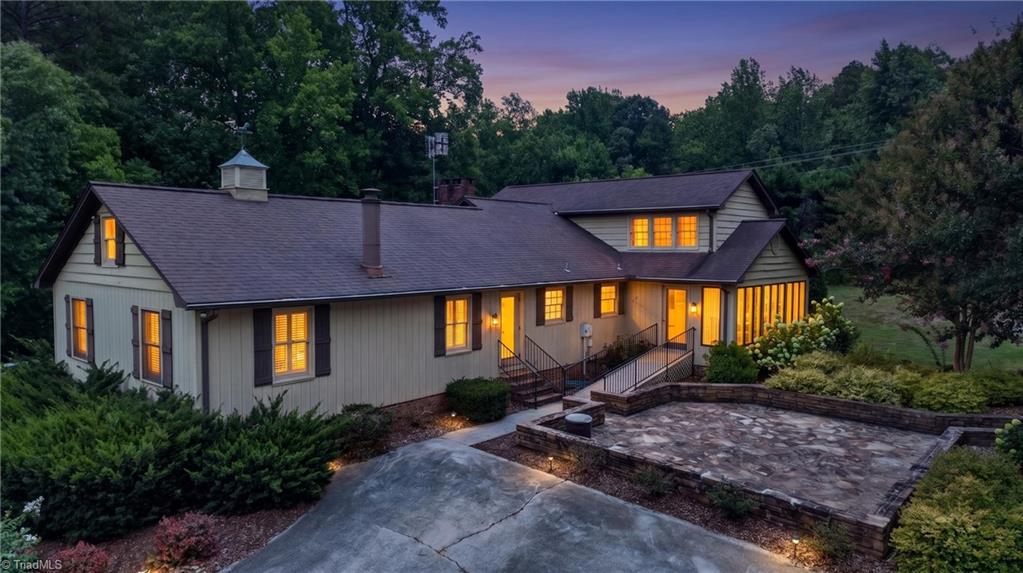 Photo of 4262 NC Highway 49 S, Asheboro, NC 27205 (MLS # 1229414)