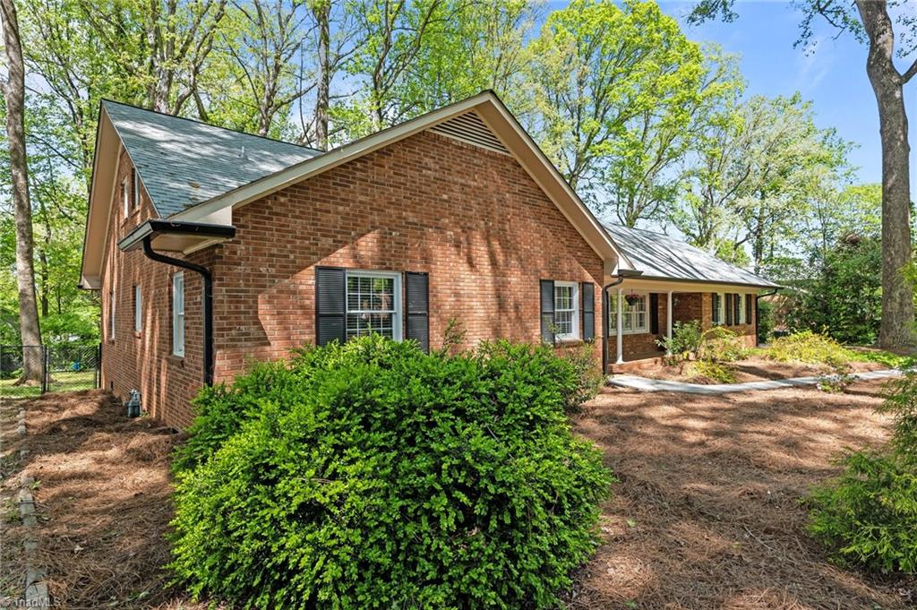 1417 Knightwood Drive, Greensboro, North Carolina image 35