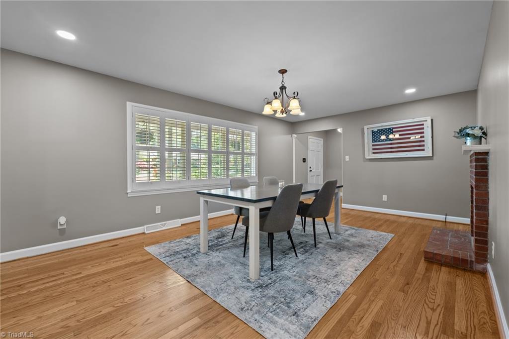 1417 Knightwood Drive, Greensboro, North Carolina image 11