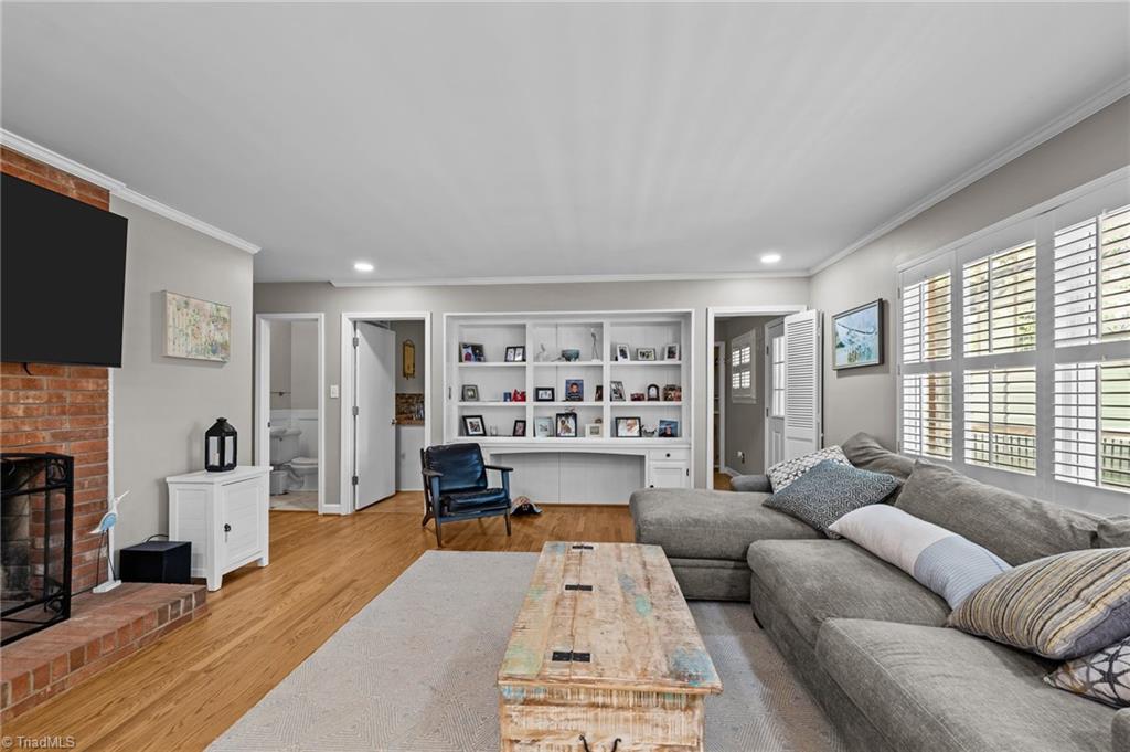1417 Knightwood Drive, Greensboro, North Carolina image 4