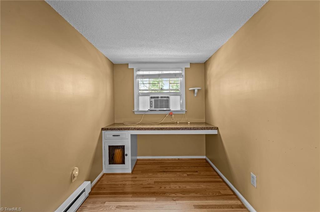 1417 Knightwood Drive, Greensboro, North Carolina image 28