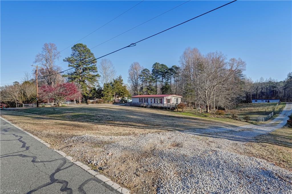 3375 Old Julian Road, Whitsett, North Carolina image 4