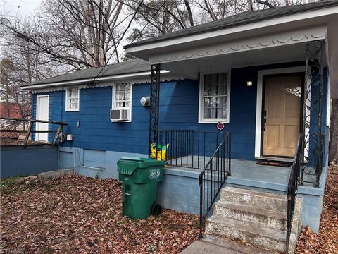 2106 Shore Street High Point NC 27263