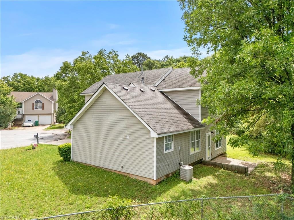 Photo of 3921 Quillmark Court, Winston-Salem, NC 27127 (MLS # 1237202)