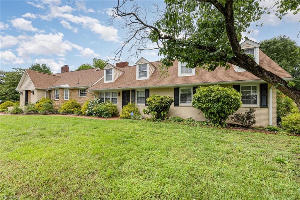 309 Springwood Avenue, Gibsonville, North Carolina image 2