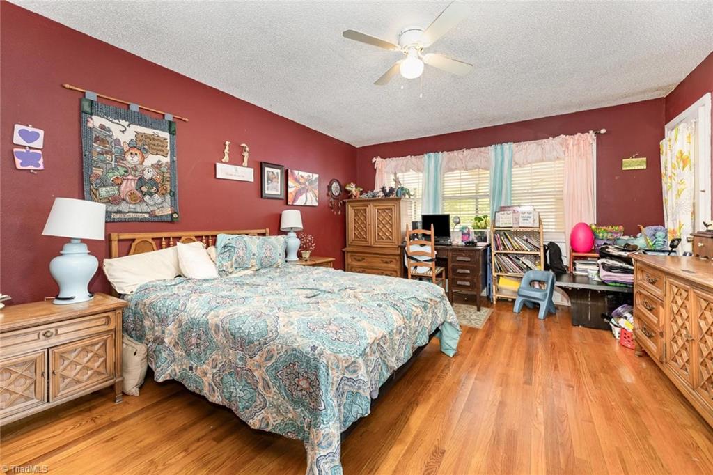 309 Springwood Avenue, Gibsonville, North Carolina image 12