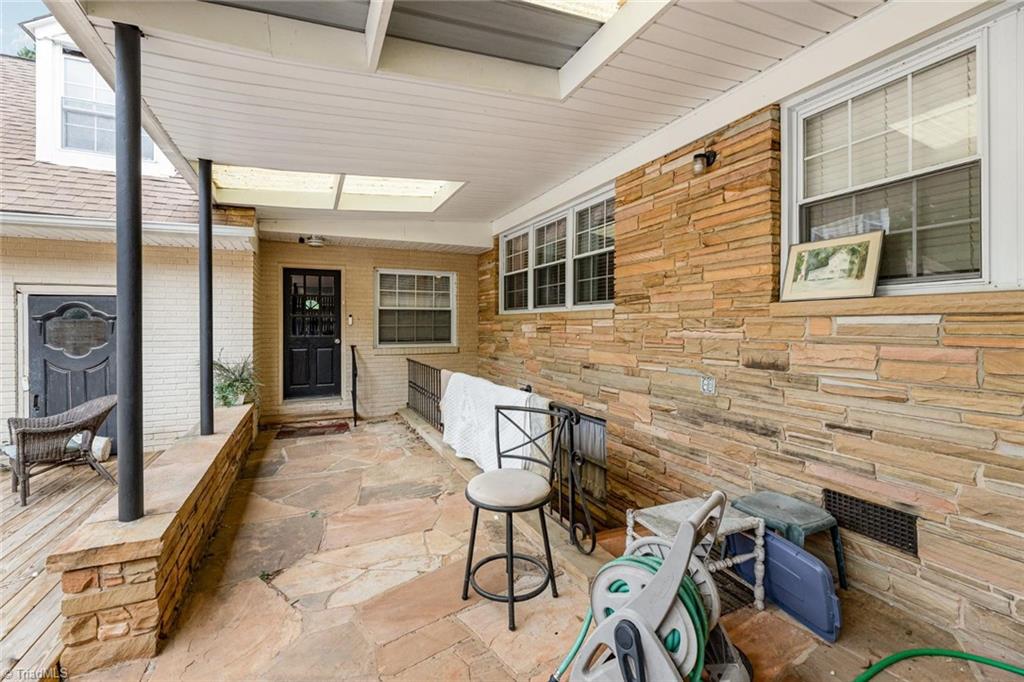 309 Springwood Avenue, Gibsonville, North Carolina image 4