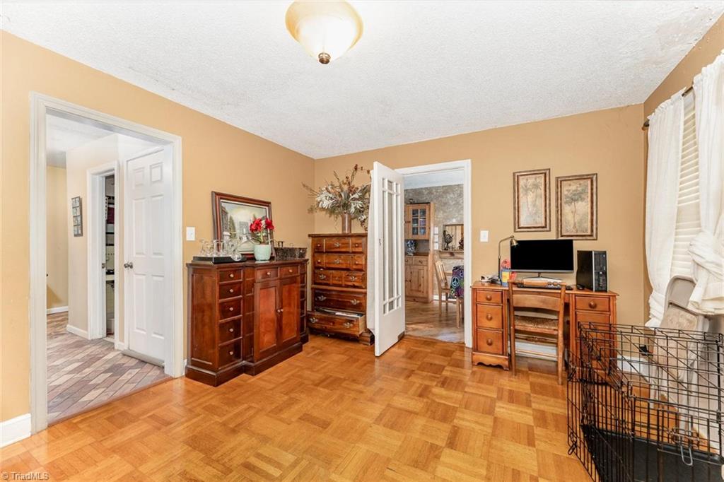 309 Springwood Avenue, Gibsonville, North Carolina image 7