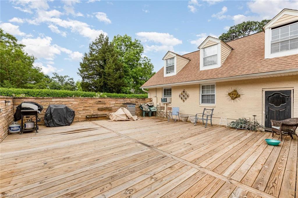 309 Springwood Avenue, Gibsonville, North Carolina image 25