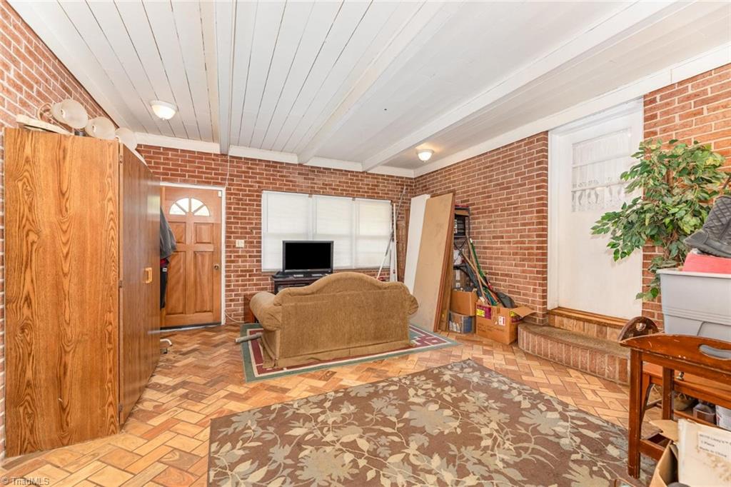 309 Springwood Avenue, Gibsonville, North Carolina image 16