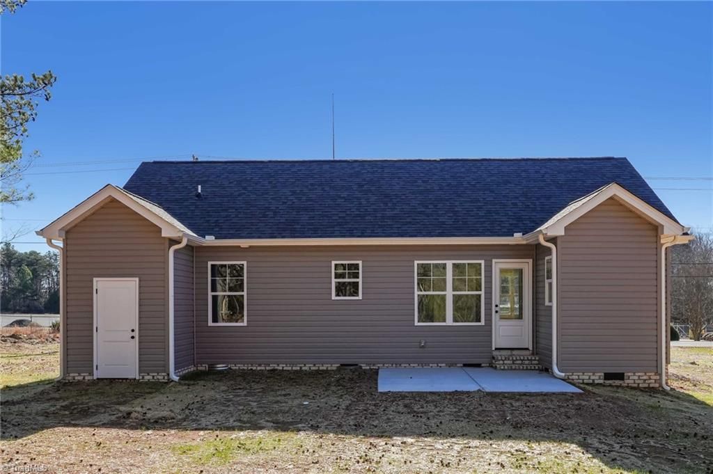 Photo of 529 Grooms Road, Reidsville, NC 27320 (MLS # 1207218)