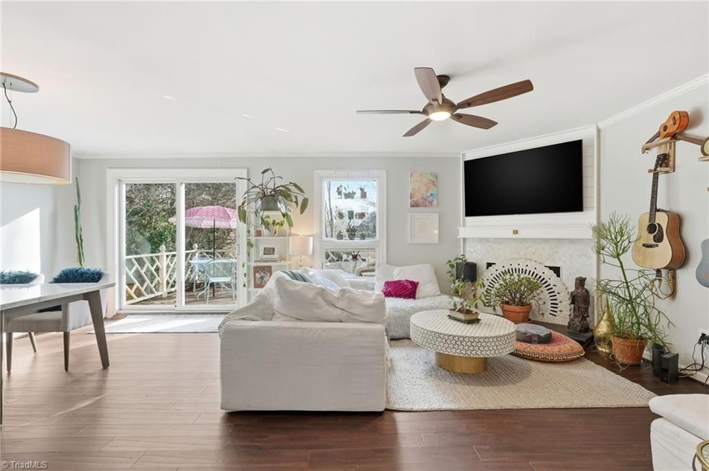 Photo of 867 Brookleigh Court, Winston-Salem, NC 27104 (MLS # 1207375)