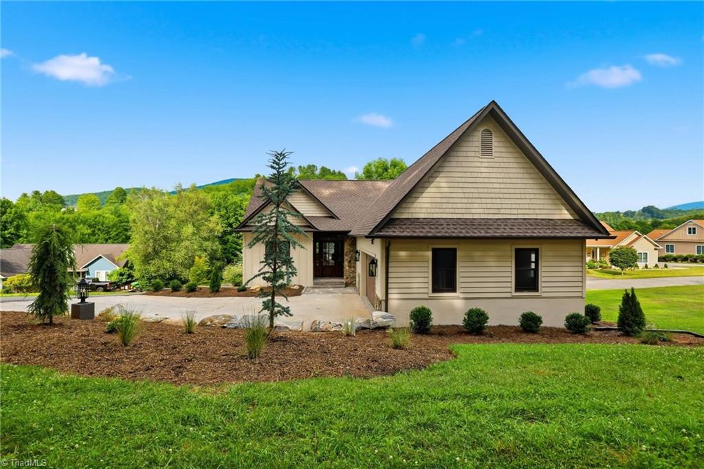 Photo of 643 Landing Drive, Jefferson, NC 28640 (MLS # 1229956)