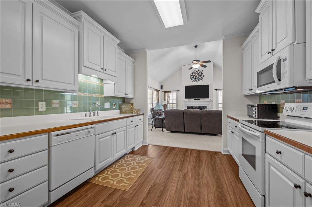 2240 Delaney Drive, Burlington, North Carolina image 14