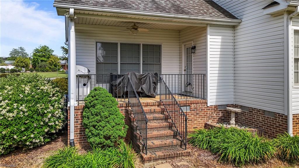 2240 Delaney Drive, Burlington, North Carolina image 30