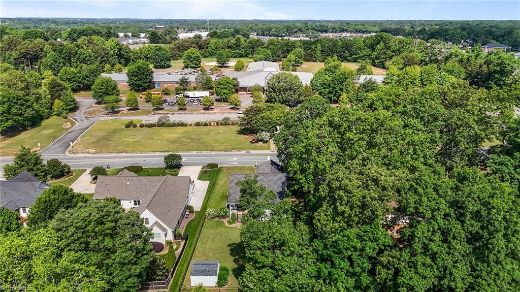 2240 Delaney Drive, Burlington, North Carolina image 37