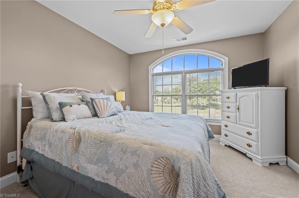 2240 Delaney Drive, Burlington, North Carolina image 25