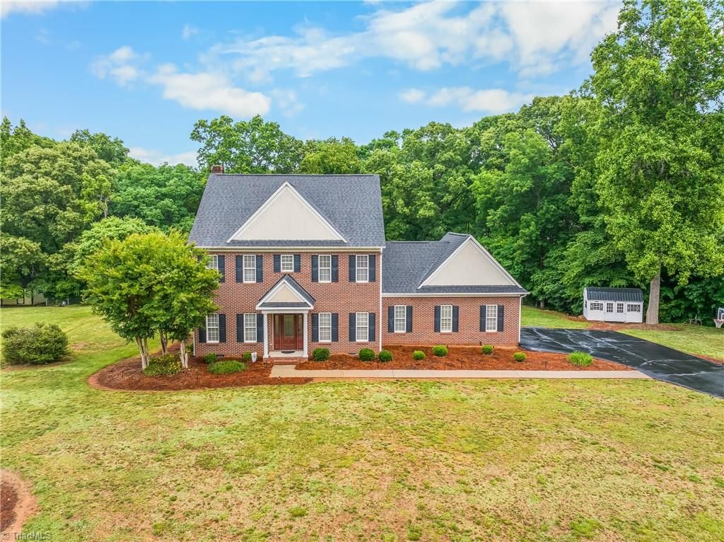 Photo of 129 Walnut Avenue, Yadkinville, NC 27055 (MLS # 1222069)