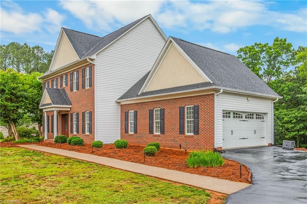 Photo of 129 Walnut Avenue, Yadkinville, NC 27055 (MLS # 1222069)