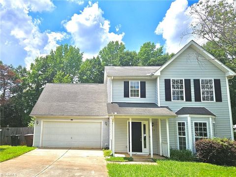 Homes For Rent - 5715 River Glen Drive<br/> Greensboro, NC 27455