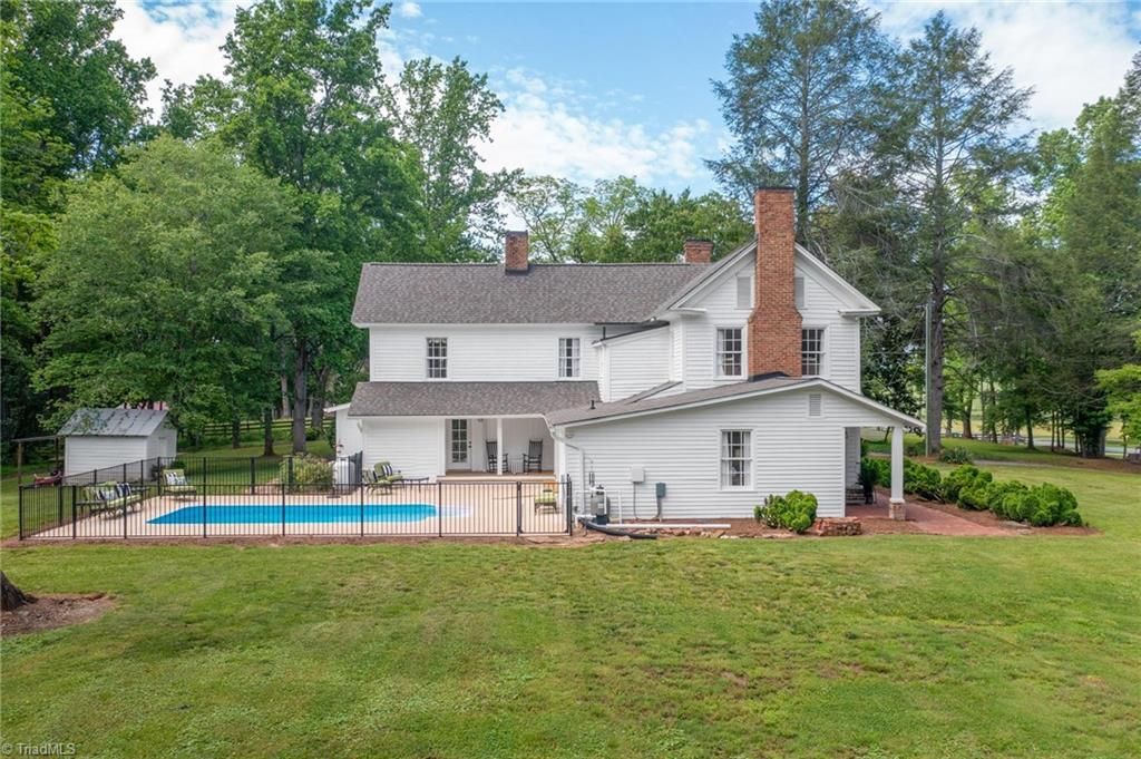 Photo of 1567 Jennings Road, Statesville, NC 28625 (MLS # 1213890)