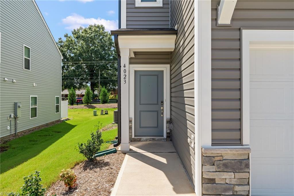 4023 Aster Point Court