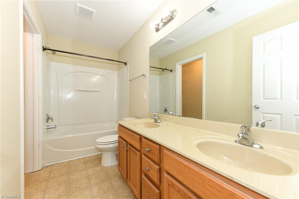 636 Grasswren Way, Greensboro, North Carolina image 16