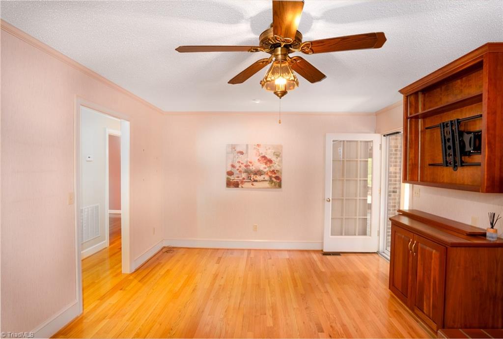 353 Knollwood Drive, Wilkesboro, North Carolina image 12