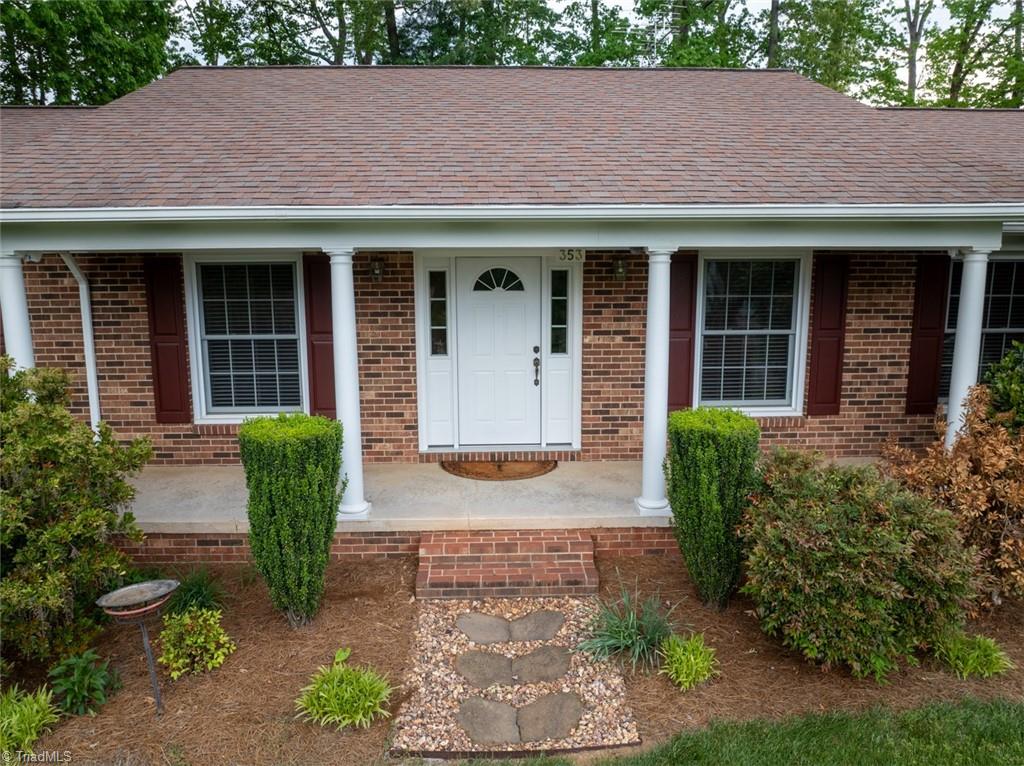 353 Knollwood Drive, Wilkesboro, North Carolina image 3