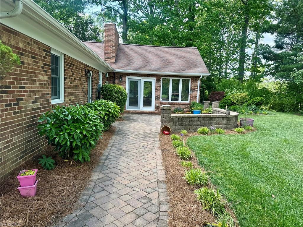 353 Knollwood Drive, Wilkesboro, North Carolina image 34