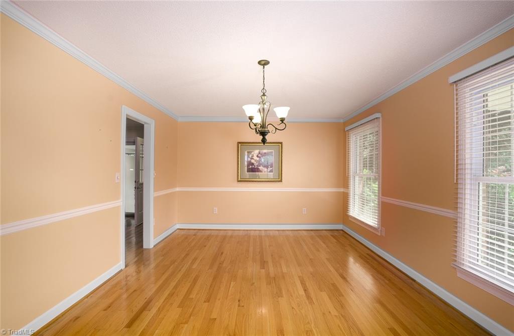 353 Knollwood Drive, Wilkesboro, North Carolina image 16