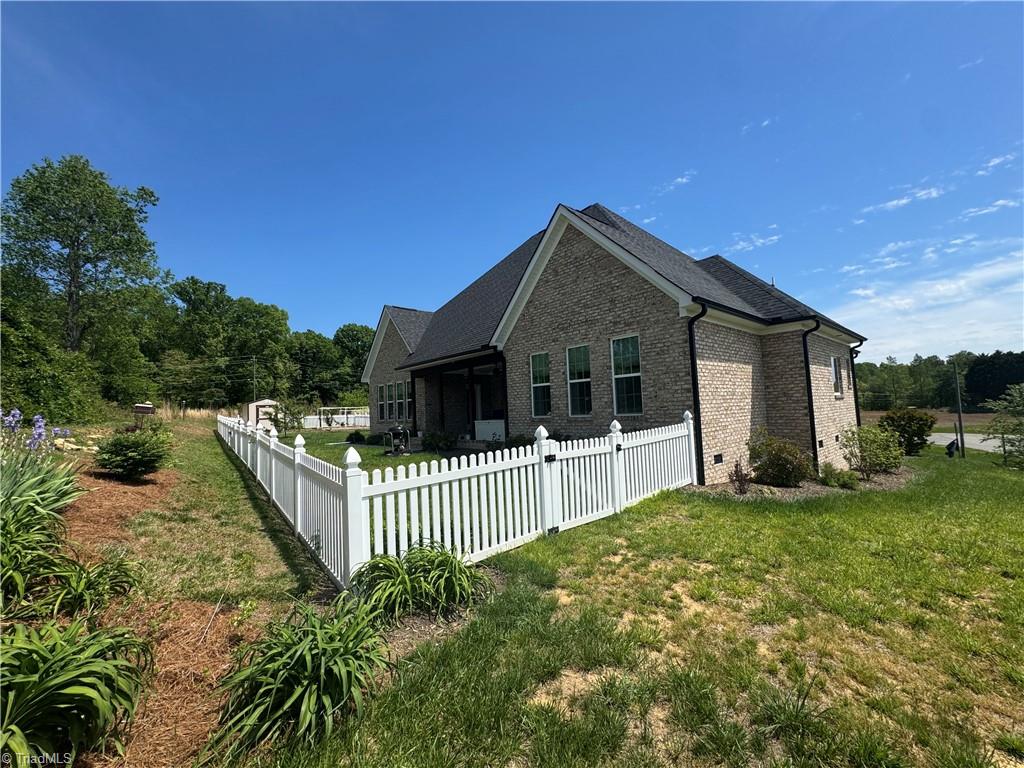 108 Flagstone Drive, King, North Carolina image 43