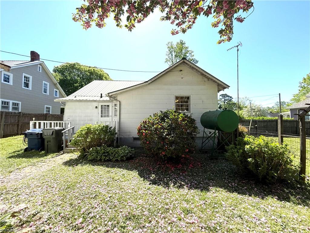 222 Vance Street, Lexington, North Carolina image 38