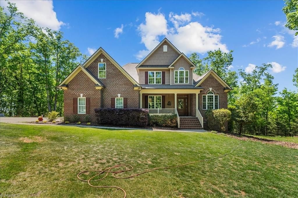 Photo of 848 Sierra Trace Road, Denton, NC 27239 (MLS # 1208509)