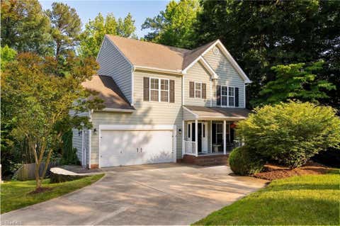 Homes For Sale - 16 Country Walk Lane<br/> Greensboro, NC 27407